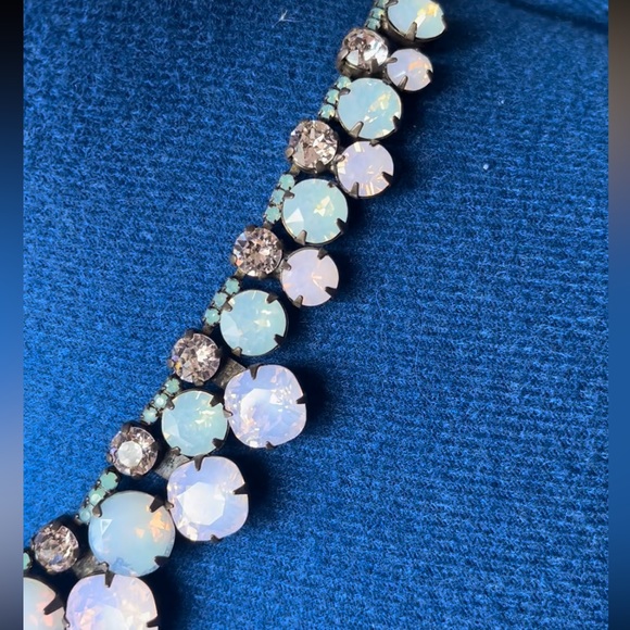 SOLD Light pink Sorrelli Set - Picture 6 of 12